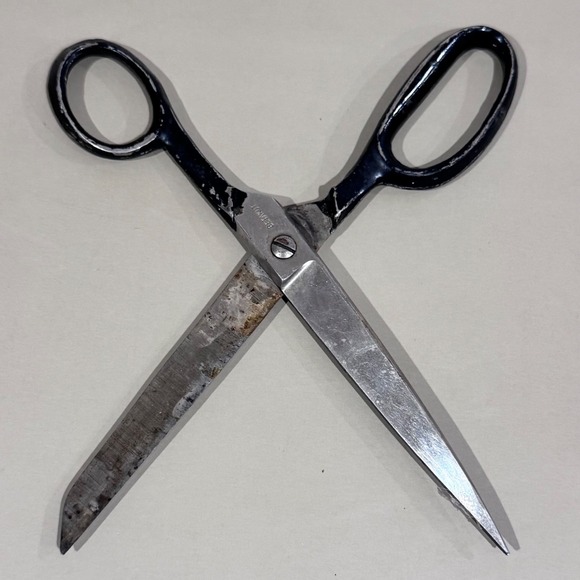 Vintage Betakut Kingshead Scissors Made in Italy Black Handle 9" Sewing Crafting - Picture 5 of 5